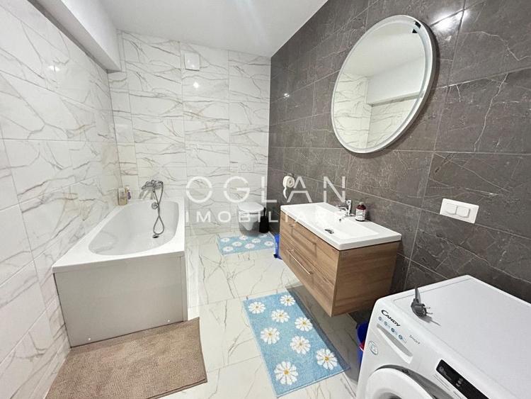 Apartament cu 3 camere semidecomandat, mobilat în Șelimbăr