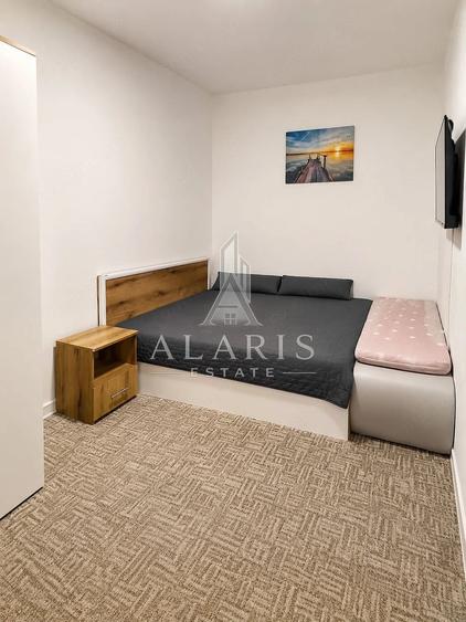 Apartament cu 3 camere semidecomandat în Dacia