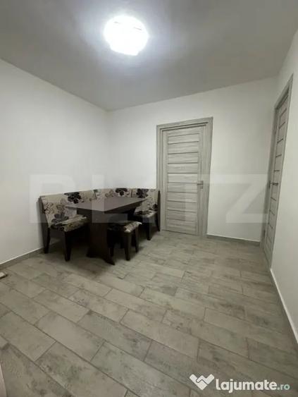 Apartament cu 3 camere decomandat în Dâmbu Pietros