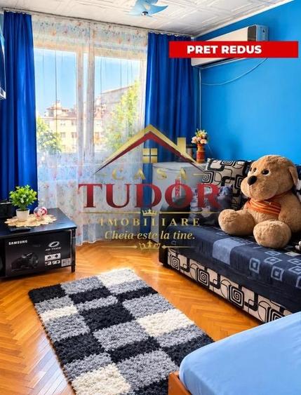 Apartament cu 2 camere semidecomandat în Craiovei
