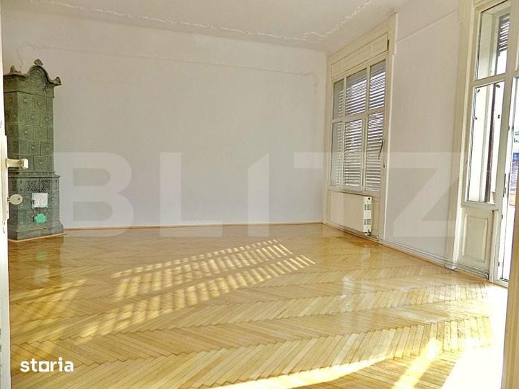 Apartament cu 4 camere decomandat în Fabric