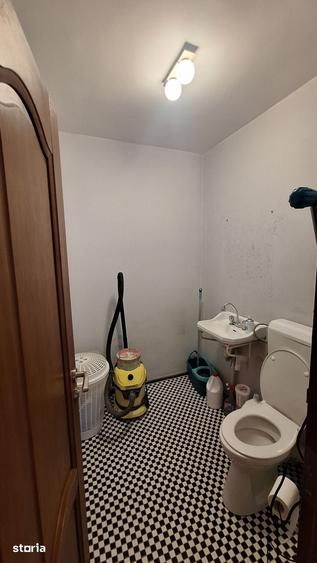 Apartament cu 4 camere în Central