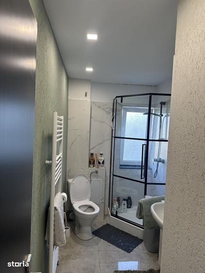 Apartament cu 3 camere în Bistrița Lac