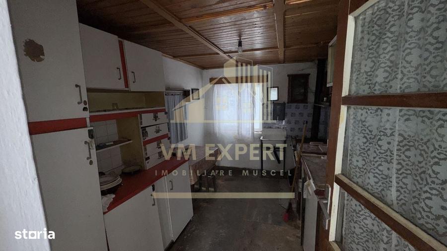 Casă cu 4 camere în Păuleasca
