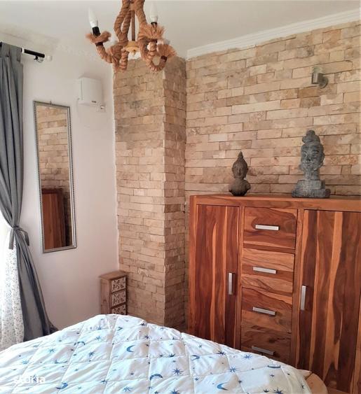 Apartament cu 2 camere decomandat în Eroii Revoluției