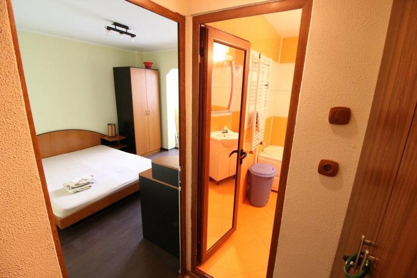 Apartament cu 2 camere decomandat în Micro 39