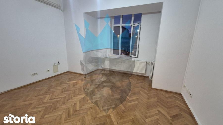 Apartament cu 4 camere în Grozăvești