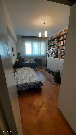 Apartament cu garaj ?i balcon intre Pia?a Victoriei ?i Piata Romana - 3