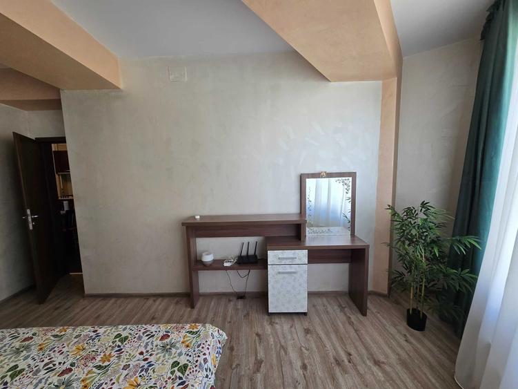 Apartament cu 2 camere decomandat în Faleza Nord