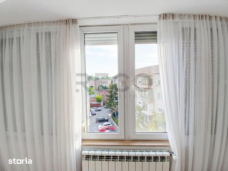 Apartament cu 3 camere decomandat în Central