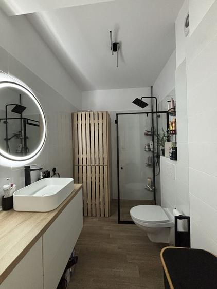 Apartament cu 2 camere decomandat în Mărăști