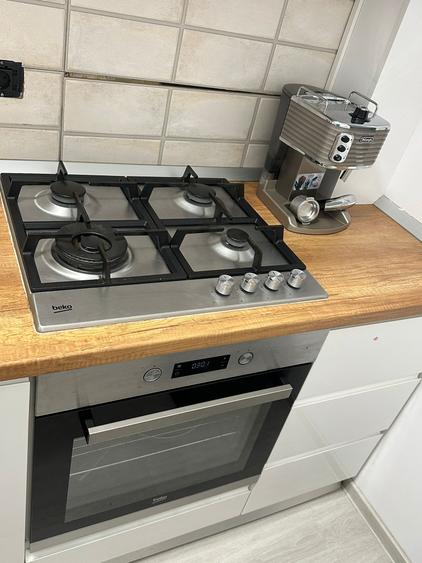 Apartament cu 2 camere semidecomandat, mobilat în Lacul Tei