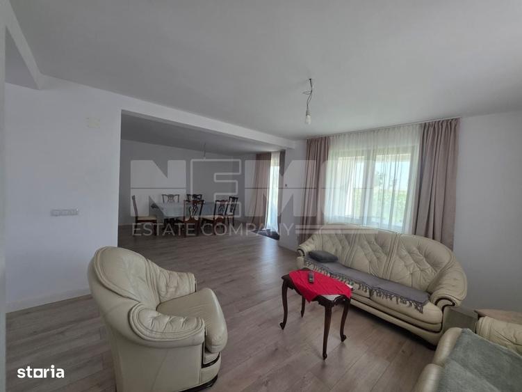 Casă cu 4 camere în Copălău