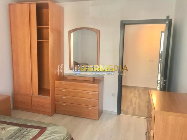 Duplex cu 4 camere cu Canalizare în Micești