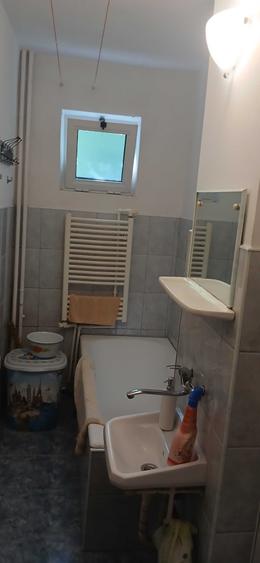 Apartament cu 2 camere nedecomandat în Adâncata