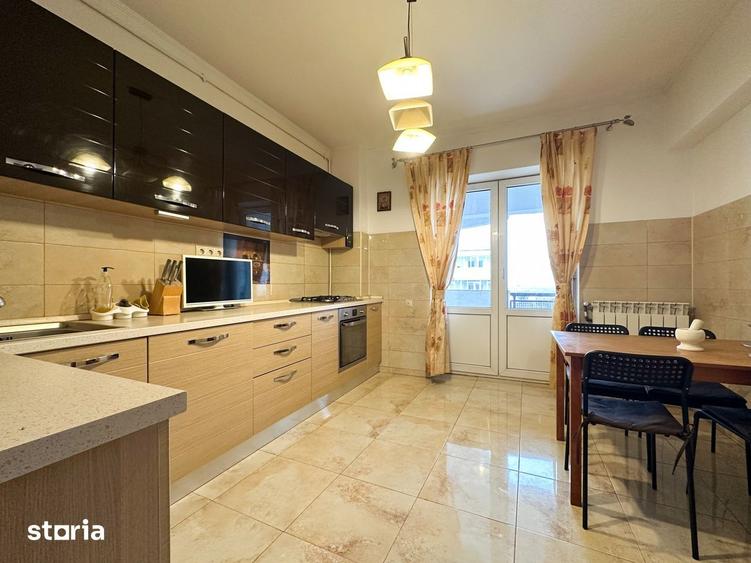 Apartament cu 3 camere decomandat, mobilat în Vitan