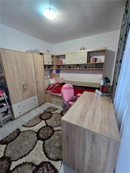 Duplex cu 4 camere cu Teren 258 Mp în Florești