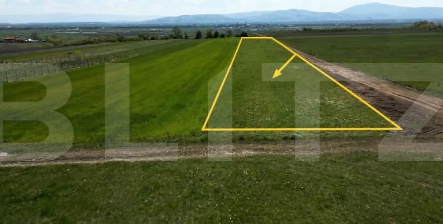 Teren Construcții intravilan de 590 mp, în Sâncraiu