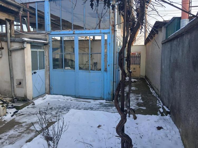 Casă individuală cu 3 camere cu Teren 490 Mp în Central
