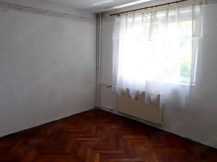 Apartament cu 3 camere decomandat în Nord