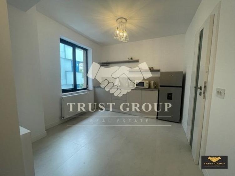 Apartament cu 4 camere decomandat, mobilat în Arcul de Triumf
