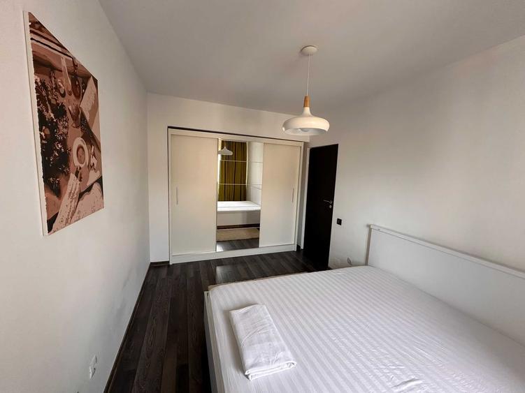 Apartament cu 2 camere semidecomandat în Dosu Bricii