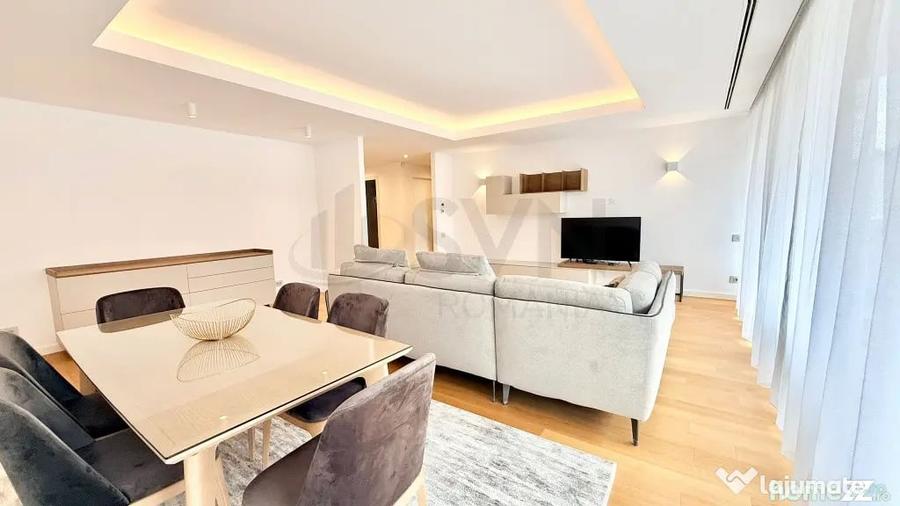 Apartament cu 4 camere decomandat în Central