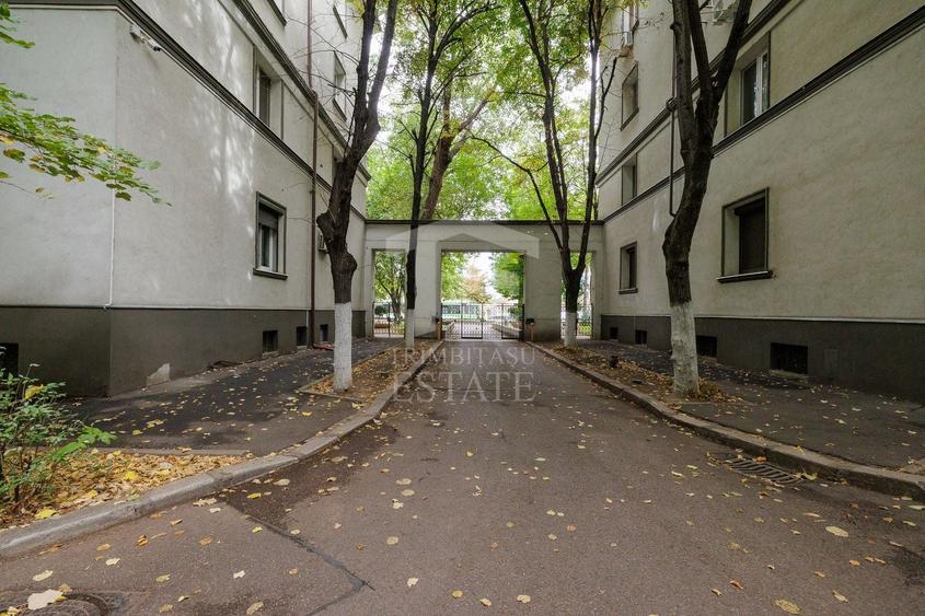 Apartament cu 2 camere semidecomandat, mobilat în Brâncoveanu