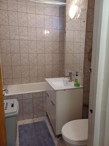 Apartament cu 3 camere în Dristor
