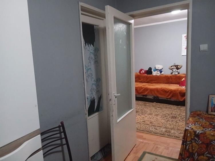 Apartament cu 2 camere semidecomandat în Micro 17
