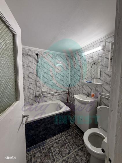 Casă cu 2 camere decomandat cu Teren 102 Mp în Vatra Luminoasă