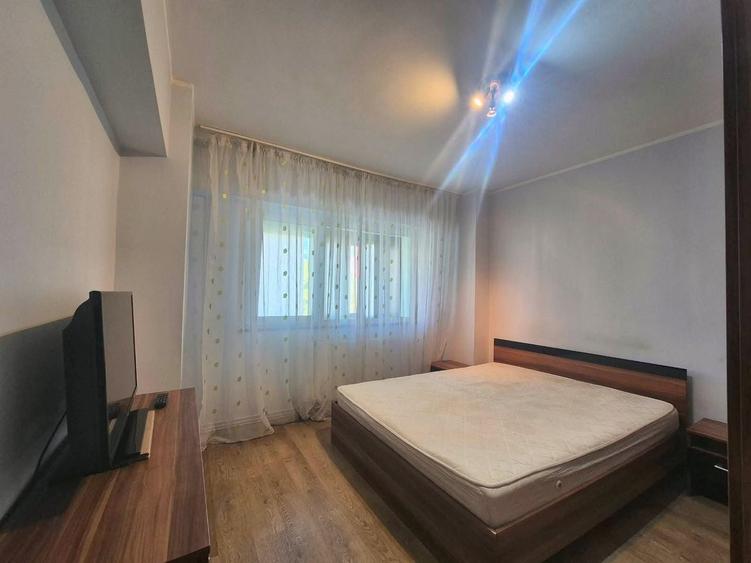 Apartament cu 2 camere în Centrul Civic