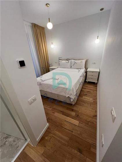 Apartament cu 3 camere semidecomandat, mobilat în Noua