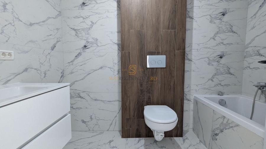Apartament cu 3 camere semidecomandat în Berceni