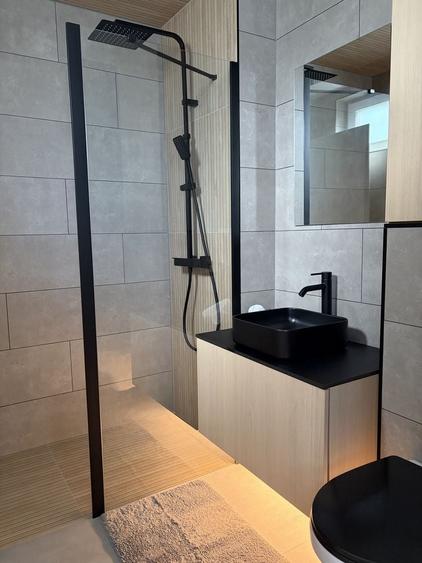 Apartament cu 2 camere decomandat în Ștrand