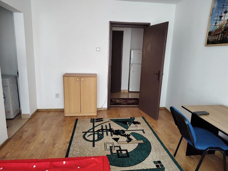 Apartament de inchiriat 2 camere 36mp zona Manastur - 1