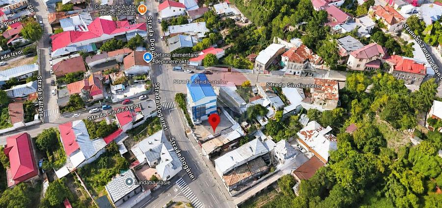 Birou, de 489 mp, în Central