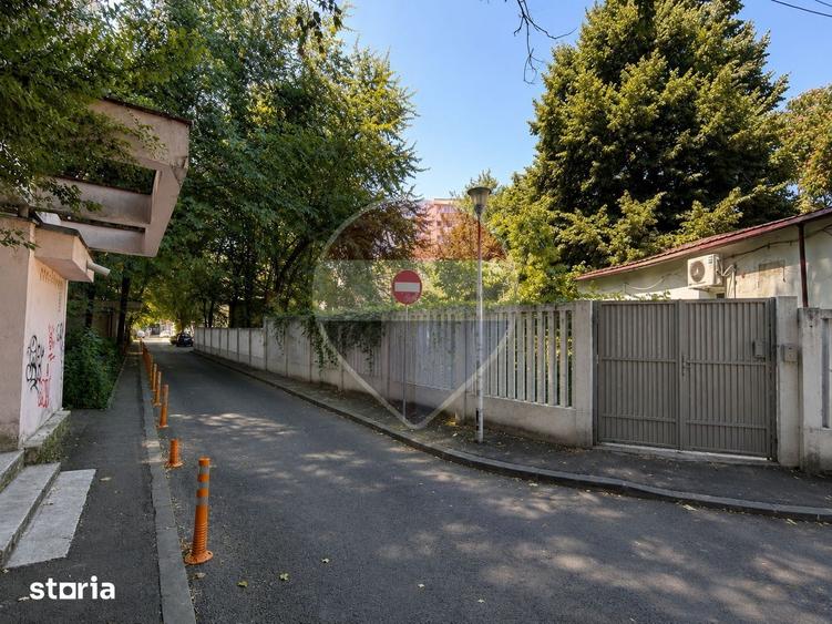 Teren de 170 mp, în Militari