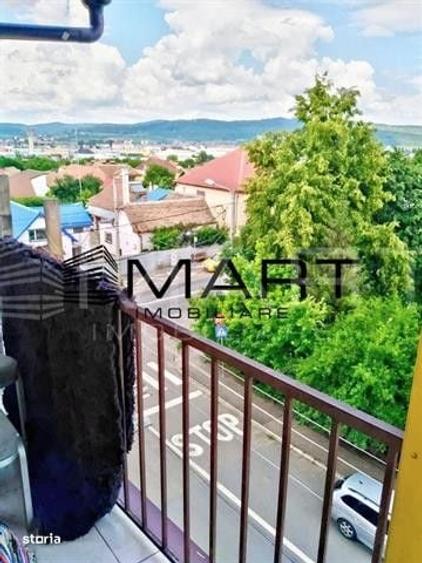 Apartament cu 2 camere decomandat în Vasile Aaron