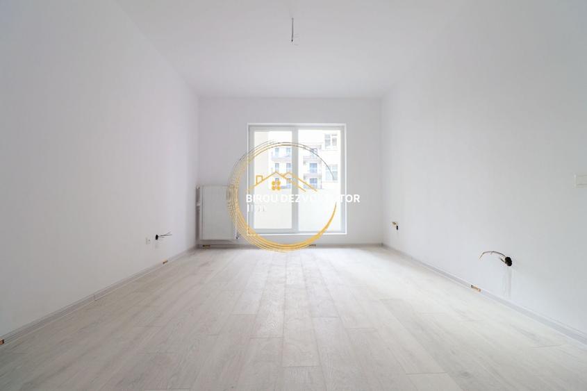 Apartament cu 3 camere decomandat în Theodor Pallady