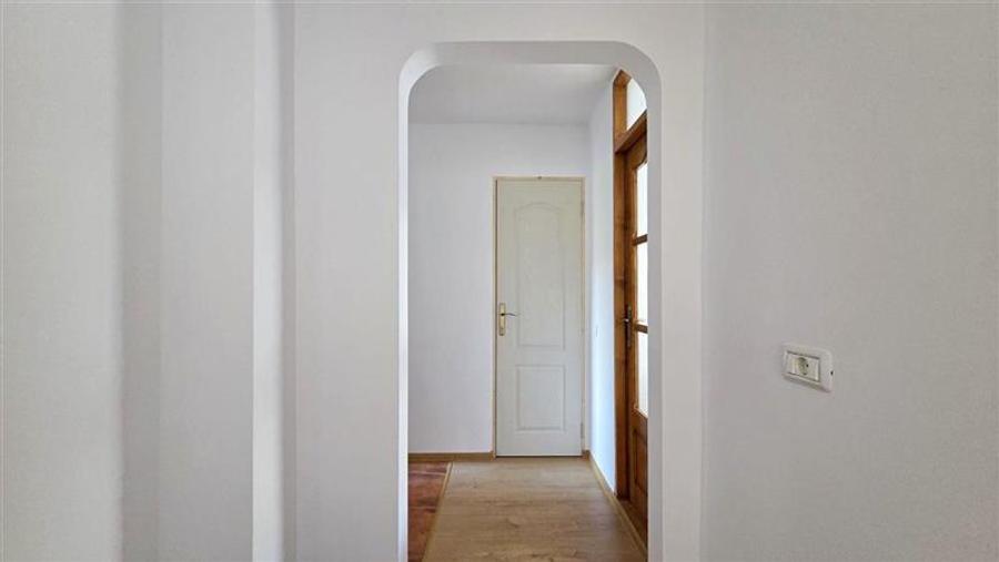 Apartament cu 3 camere decomandat în Fabric