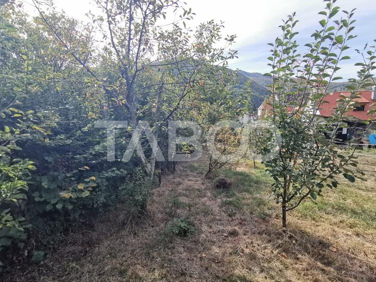 Casă individuală cu 3 camere cu Canalizare în Cisnădioara