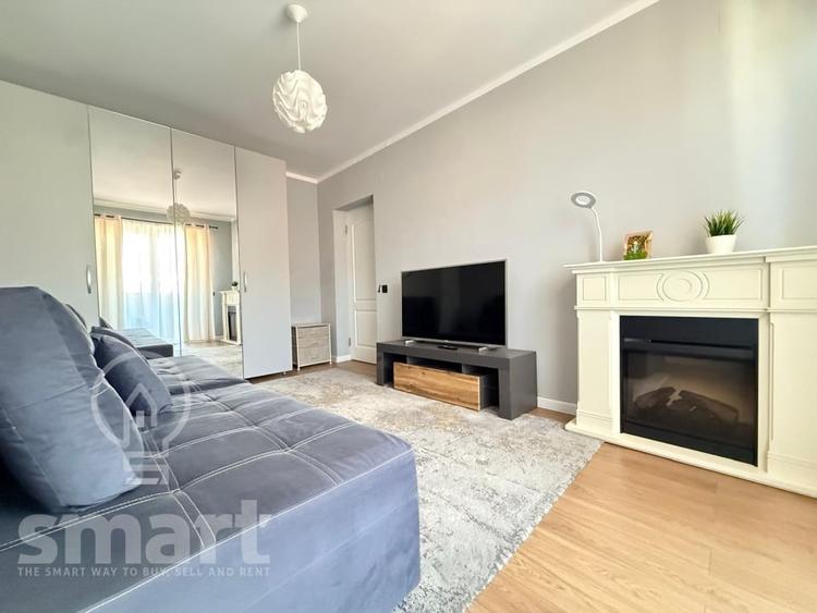 Apartament cu 3 camere decomandat în Florești