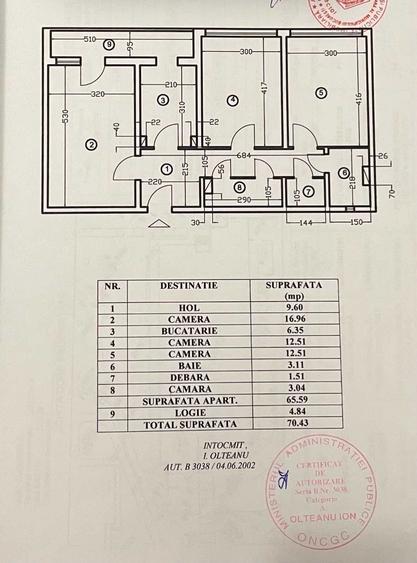 Apartament cu 3 camere decomandat în Alexandru Obregia