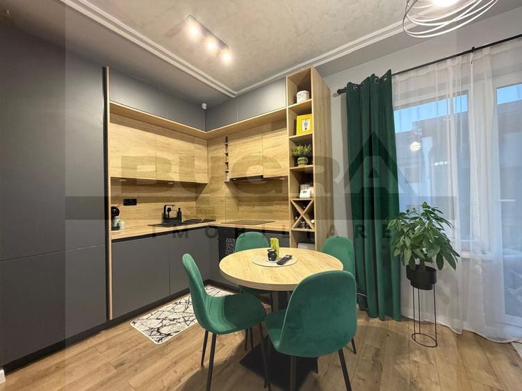 Apartament de 3 camere, parcare subterana, boxa,  lux, zona Teilor - 3