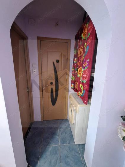Apartament cu 2 camere semidecomandat, mobilat în 1 Decembrie 1918
