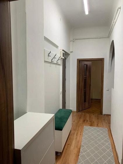 Apartament cu 2 camere decomandat în Ultracentral