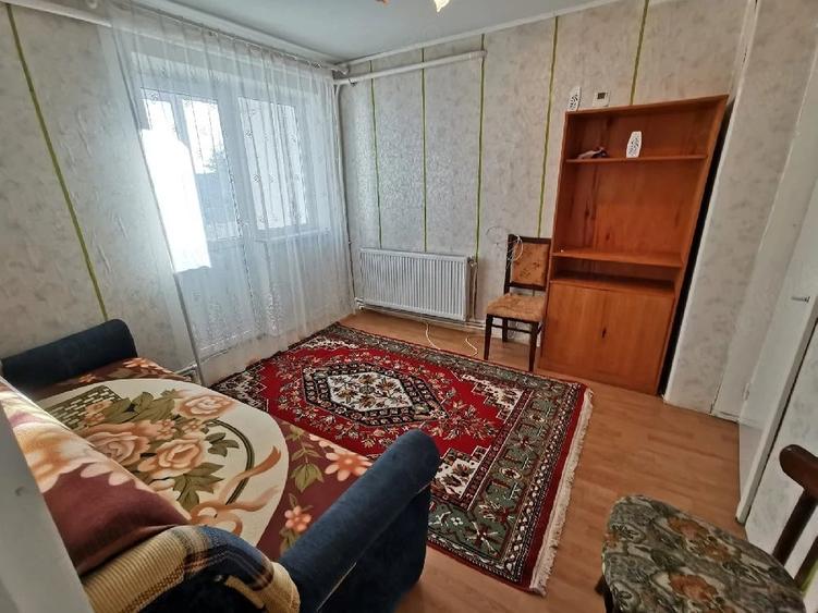 inchiriez apartament 3 camere Belvedere Suceava - 1