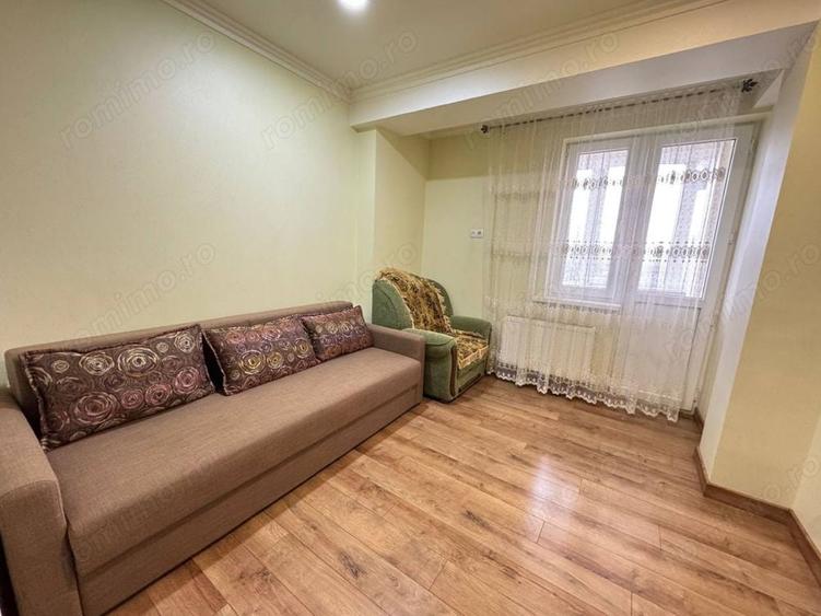 Apartament cu 2 camere decomandat în Basarabia