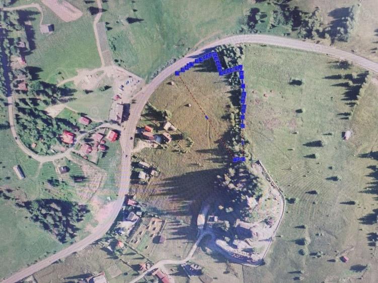 Teren de 8500 mp, în Piatra